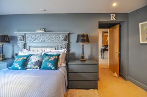 Photo 5- click for photo gallery